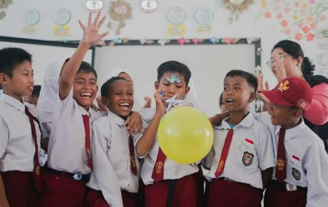 Pengaruh Lingkungan Sekolah terhadap Pembentukan Sikap dan Prestasi Belajar Peserta Didik