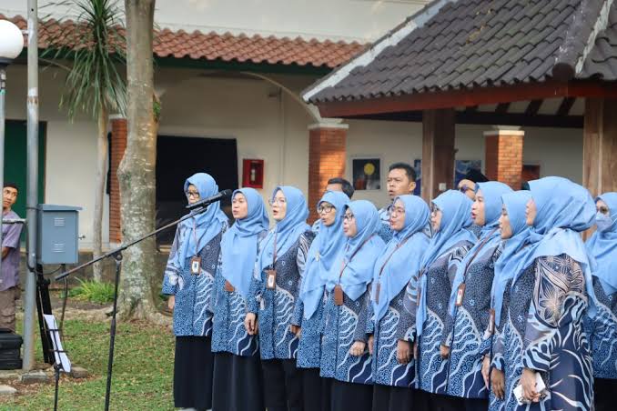 Strategi Pengembangan Kompetensi Guru Menghadapi Perubahan Model Pembelajaran Abad Modern